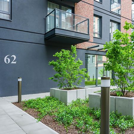 Apartment With Balcony And Free Parking In Poznan By Noclegi Renters Eksteriør bilde